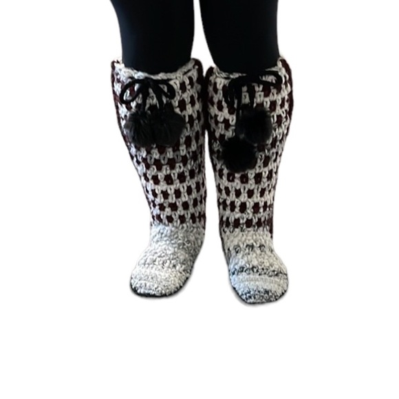 Hand Knit Slipper Booties - Size 10 - Picture 8 of 10